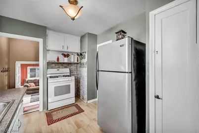 37646 Jordan Drive, Willoughby, OH 44094 - Photo 11