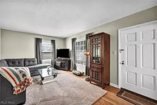 37646 Jordan Dr, Willoughby, OH 44094 - Photo 7