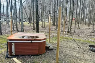 6453 Brandywine Dr, Andover, OH 44003 - Photo 7