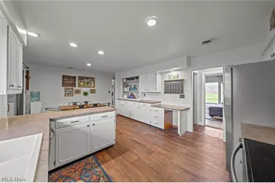 1065 Etter Road, Mogadore, OH 44260 - Photo 15