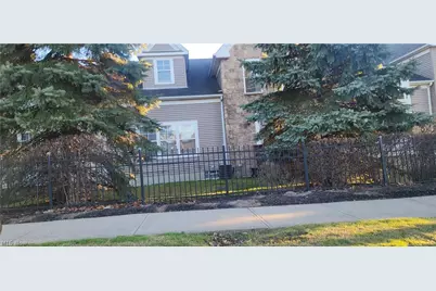 11567 Sunny Drive, Warrensville Heights, OH 44128 - Photo 3