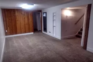 279 E Baird Ave, Barberton, OH 44203 - Photo 13