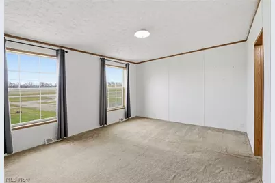 7923 Logan Thornville Road NE, Rushville, OH 43150 - Photo 15