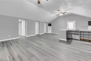 1417 Harrisburg Rd NE, Canton, OH 44705 - Photo 13