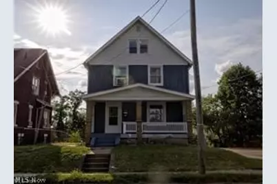 1417 Harrisburg Road NE, Canton, OH 44705 - Photo 1