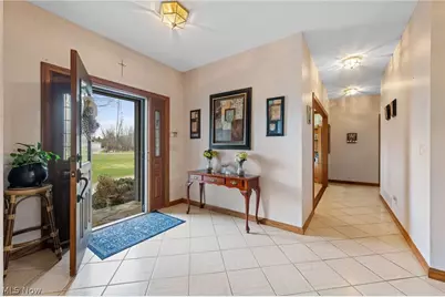 11275 Woodie Glen Drive, Chardon, OH 44024 - Photo 5