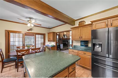 11275 Woodie Glen Drive, Chardon, OH 44024 - Photo 13