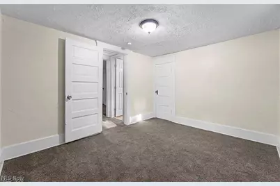 374 Gibbs Place, Akron, OH 44306 - Photo 9