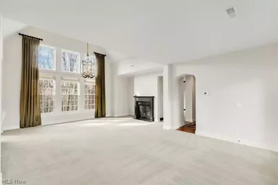 39489 Tudor Drive, Willoughby, OH 44094 - Photo 17