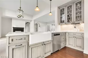 39489 Tudor Dr, Willoughby, OH 44094 - Photo 13