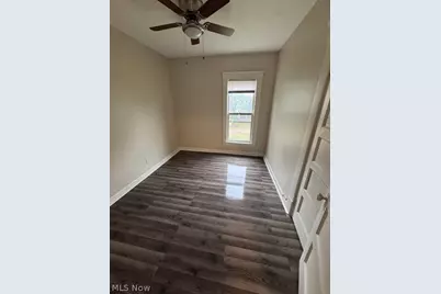 9521 Macon Avenue, Loveland, OH 44102 - Photo 5