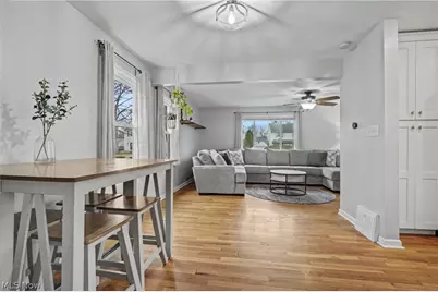 2707 Overbrook Road, Cuyahoga Falls, OH 44221 - Photo 9