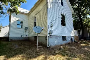 220 Oaklawn Ave, Woodsfield, OH 43793 - Photo 5