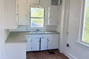 220 Oaklawn Ave, Woodsfield, OH 43793 - Photo 13