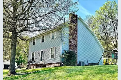 350 W Wildwood Drive, Parkersburg, WV 26101 - Photo 3