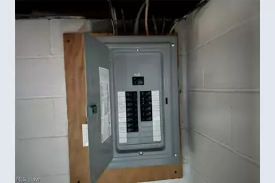 462 Moody Street, Akron, OH 44305 - Photo 17