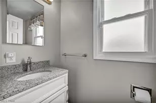 29136 Norman Ave, Wickliffe, OH 44092 - Photo 29