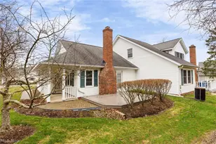 1660 Chapman Way, Grandview Heights, OH 44147 - Photo 3