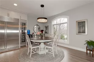 11565 Robin Wood Ln, Chagrin Falls, OH 44023 - Photo 13