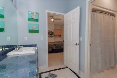 11565 Robin Wood Lane, Chagrin Falls, OH 44023 - Photo 23