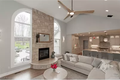 11565 Robin Wood Lane, Chagrin Falls, OH 44023 - Photo 5