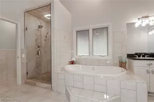 11565 Robin Wood Ln, Chagrin Falls, OH 44023 - Photo 21