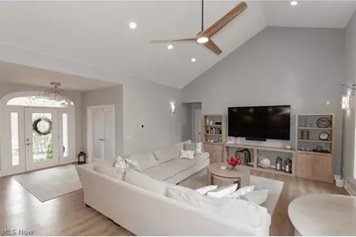 11565 Robin Wood Lane, Chagrin Falls, OH 44023 - Photo 3