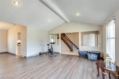 5880 Deepwood Trail, Solon, OH 44139 - Photo 9