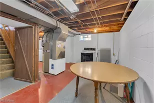 3185 Sunnybrooke Dr, Youngstown, OH 44511 - Photo 29