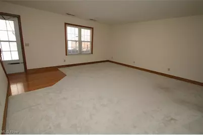 6694 Connecticut Colony Circle #47, Mentor, OH 44060 - Photo 7