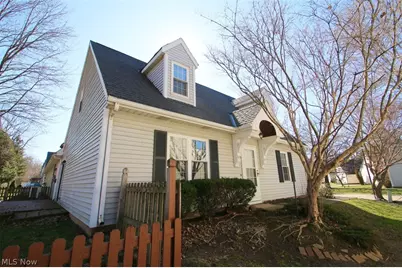 6694 Connecticut Colony Circle #47, Mentor, OH 44060 - Photo 3