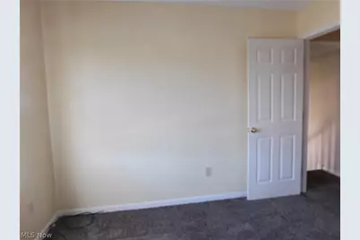 5326 Millcreek Boulevard #A-4, Brunswick Hills, OH 44212 - Photo 13