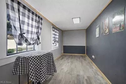 1237 McIntosh Avenue, Akron, OH 44314 - Photo 23