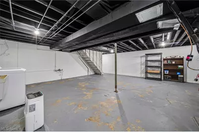 6977 Grace Drive, Olmsted Twp, OH 44138 - Photo 31