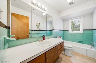 1930 E 52nd St, Ashtabula, OH 44004 - Photo 15