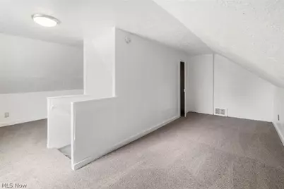 442 Fenton Avenue NE, Canton, OH 44704 - Photo 35