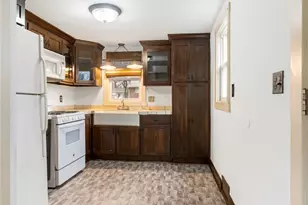 442 Fenton Ave NE, Canton, OH 44704 - Photo 9