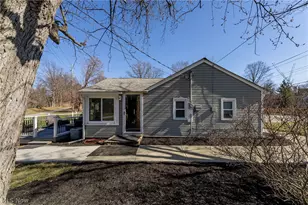 2745 Rockefeller Rd, Willoughby Hills, OH 44092 - Photo 25