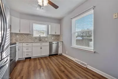 3233 Russ Ranch Street NW, Massillon, OH 44646 - Photo 9