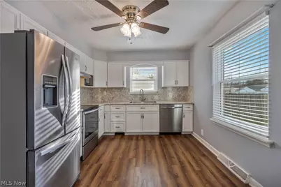 3233 Russ Ranch Street NW, Massillon, OH 44646 - Photo 11