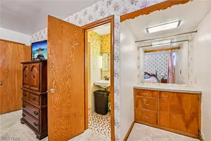 508 Clearbrook Dr, Akron, OH 44313 - Photo 15