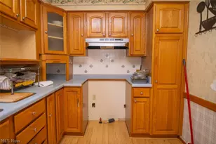 60830 Shaver Hill Rd, Shadyside, OH 43947 - Photo 3