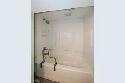 145 Pearl Street, Amherst, OH 44001 - Photo 33