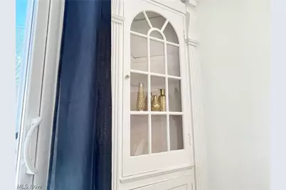 250 Center Road, Bedford, OH 44146 - Photo 17