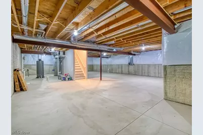 143 Town Centre Drive, Grandview Heights, OH 44147 - Photo 35