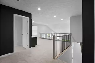 143 Town Centre Dr, Grandview Heights, OH 44147 - Photo 31