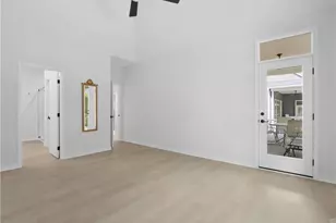 143 Town Centre Dr, Grandview Heights, OH 44147 - Photo 23