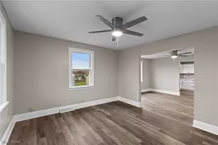 3931 Olive Ave, Shadyside, OH 43947 - Photo 7