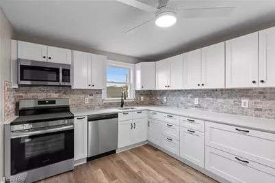 3931 Olive Avenue, Shadyside, OH 43947 - Photo 11