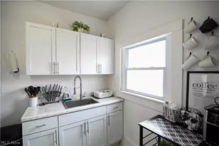 1856 Lampson Rd, Loveland, OH 44112 - Photo 11